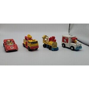 Peanuts 1950's 1960's  United Feature Syndicate Aviva Cars Vtg Snoopy Woodstock